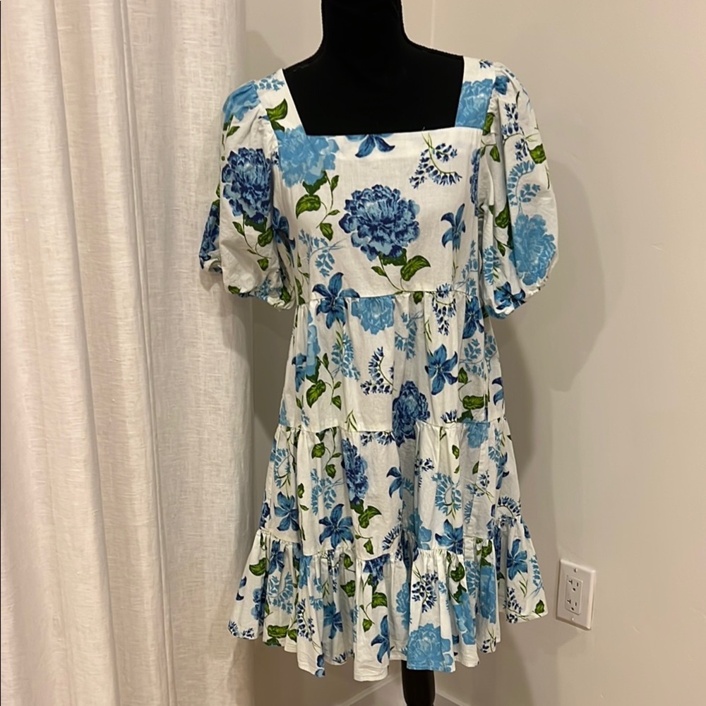 Floral Puff Sleeve Dress size Small